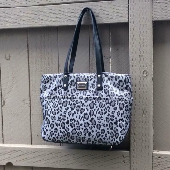 Calvin Klein WomenS Animal Print Tote Top Zip Closure Size-13” x 10 3/4” NWT - Picture 4 of 8